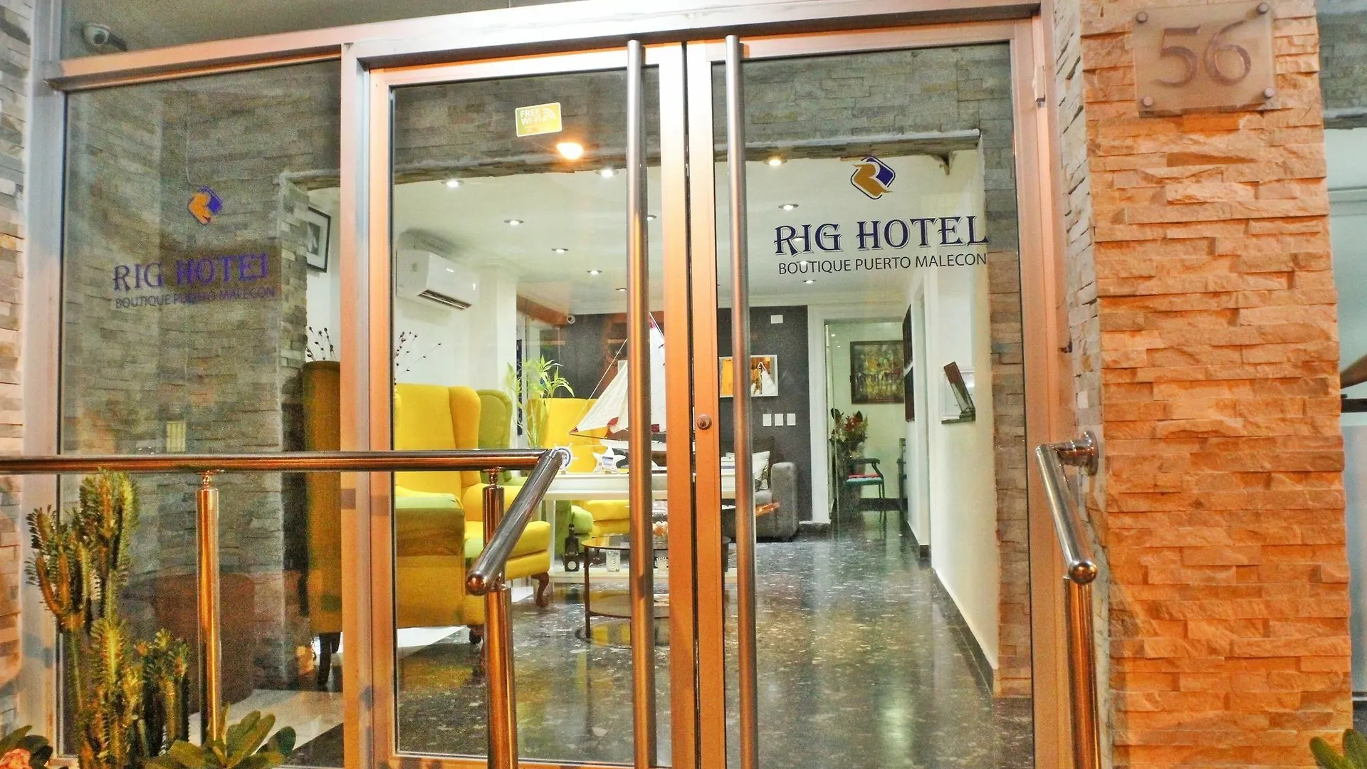 Bed and Breakfast Rig Puerto Malecon Santo Domingo Frühstückspension